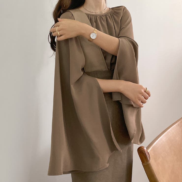 NOBLE 【洗える】スリットスリーブブラウス NOBLE 【洗える】スリットスリーブブラウス