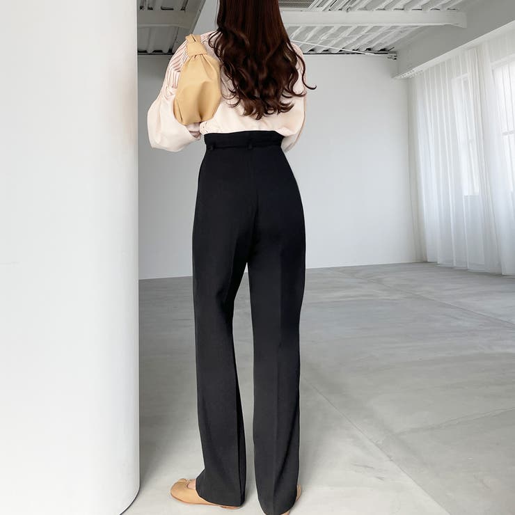 Louere ベルト付きアシンメトリーハイウエストパンツ[品番