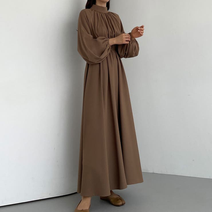 Louere ハイネックボリュームスリーブフレアワンピース | Louere | 詳細画像7 