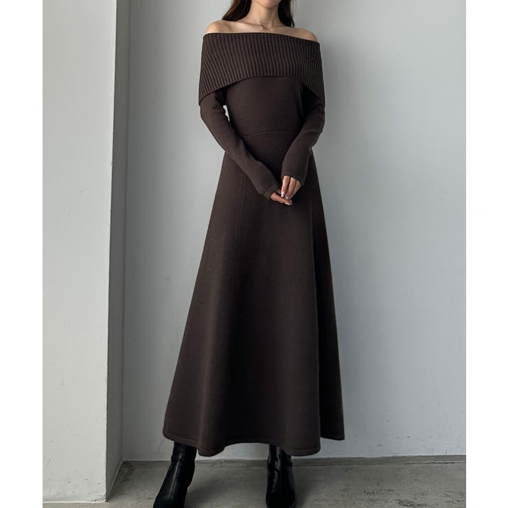 Louere オフショルフレアニットワンピース[品番：AMTW0011117