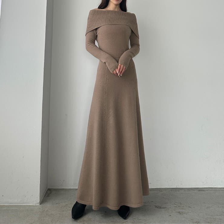 Louere オフショルフレアニットワンピース[品番：AMTW0011117]｜Louere