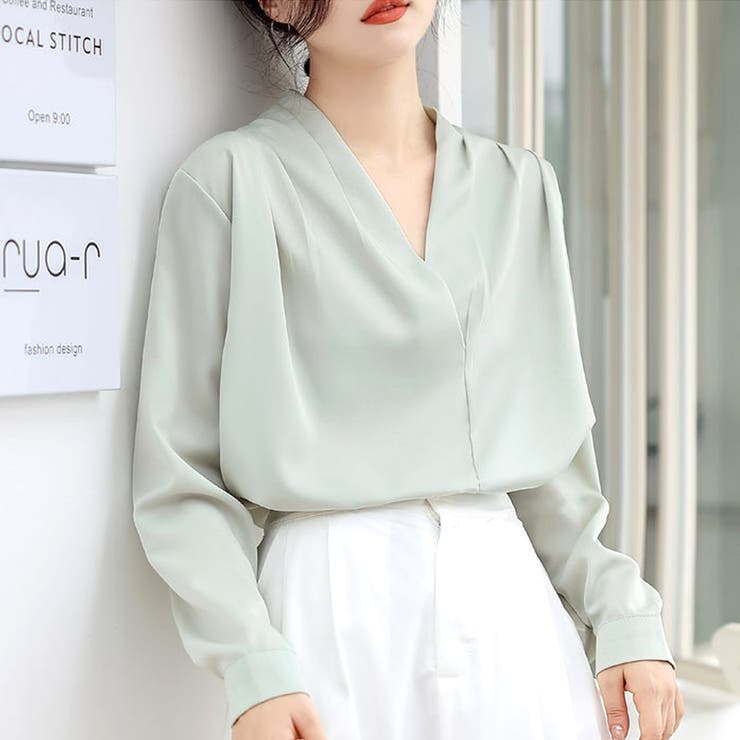 グリーン | Vネックシンプル長袖シャツ レディース トップス | Dewlily