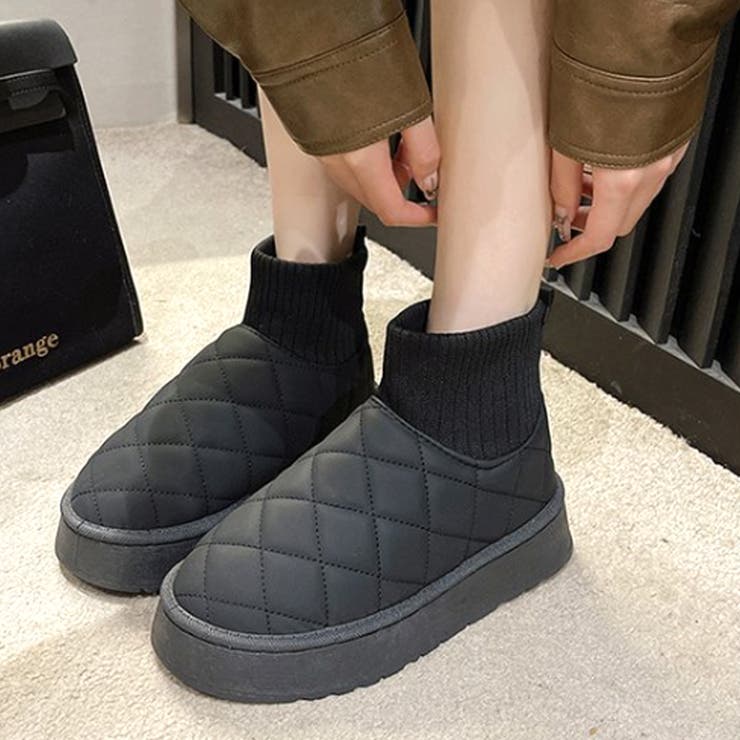ブラック | キルティングフェイクムートンブーツ レディース 10代 | Dewlily