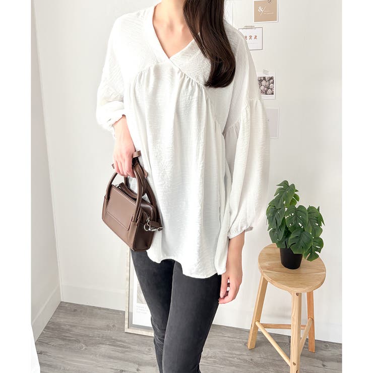 Vネックギャザーブラウス ブラウス 軽やか | Dewlily | 詳細画像11 