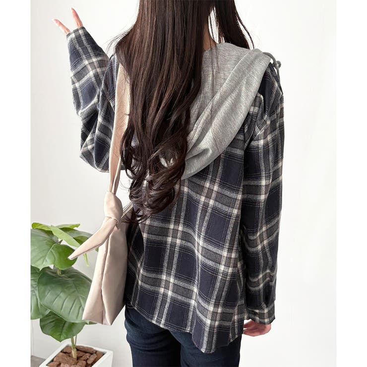 レイヤード風フード付きチェックシャツ レディース 長袖 | Dewlily | 詳細画像3 