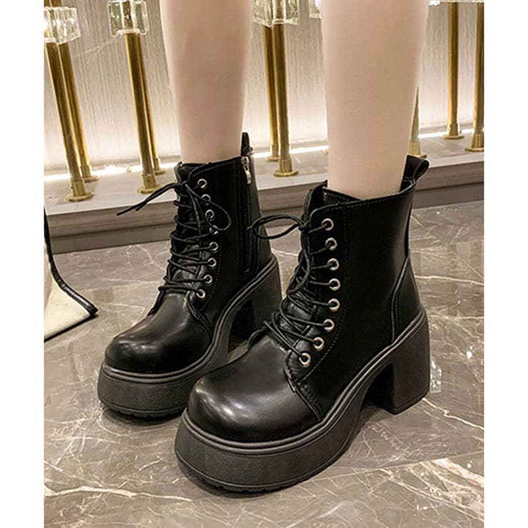 ブラック | レースアップチャンキーショートブーツ レディース 厚底 | Dewlily