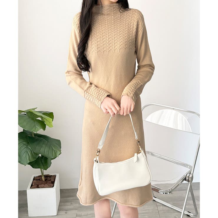 ベージュ | スカラ編み風ニットワンピース レディース ロング丈 | Dewlily