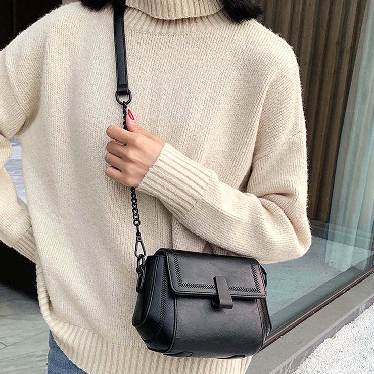 ブラック | チェーン付きミニショルダーバッグ レディース 10代 | Amulet