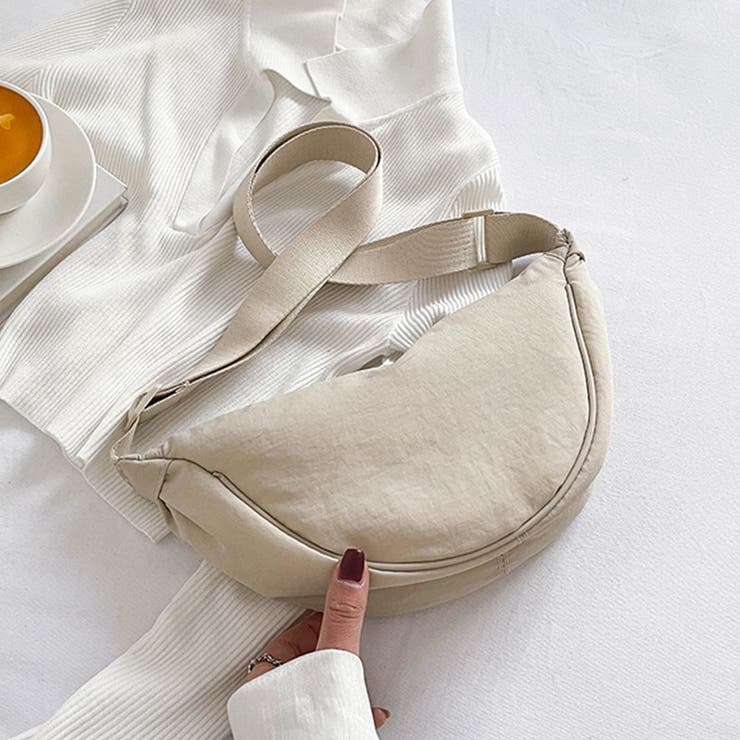 ハーフムーンボディバッグ レディース 斜めがけ | Amulet | 詳細画像3 