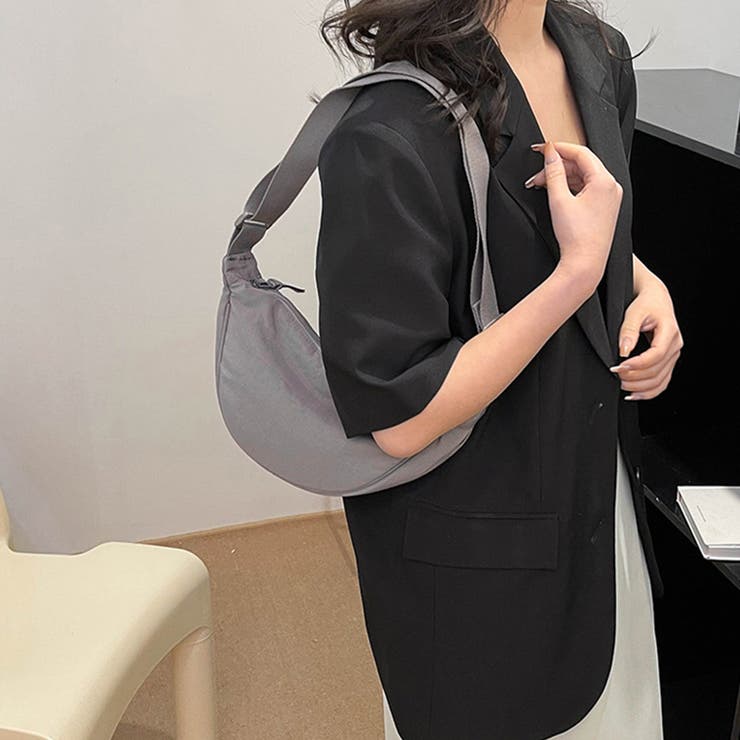 ハーフムーンボディバッグ レディース 斜めがけ | Amulet | 詳細画像8 