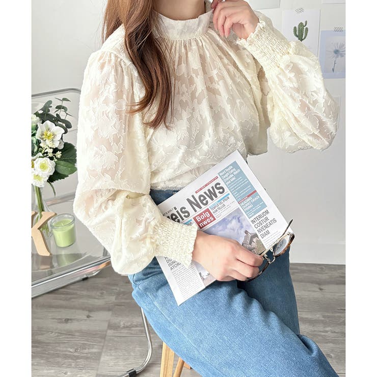 アイボリー | フラワーシャギーブラウス レディース 韓国 | Amulet