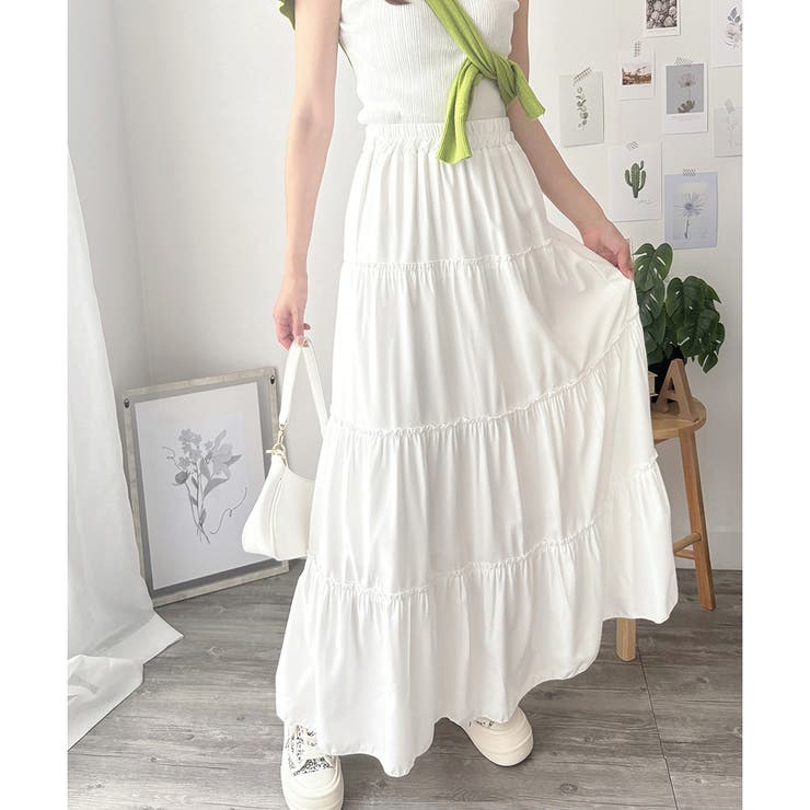 ホワイト | ティアードフレアロングスカート おしゃれ トレンド | Amulet