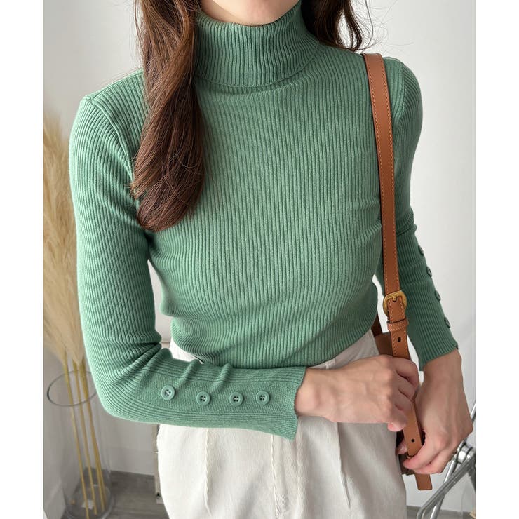 グリーン | 袖ボタンリブタートルニット レディース 長袖 | Amulet