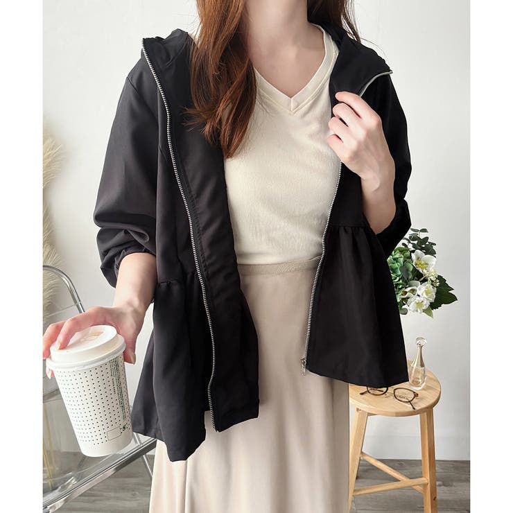 ギャザー切り替えフードブルゾン レディース アウター | Amulet | 詳細画像10 