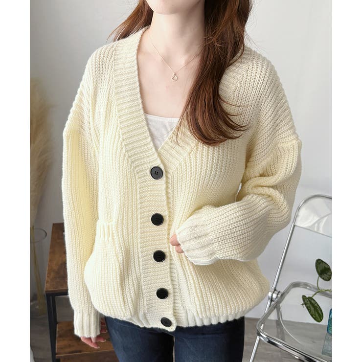 アイボリー | ざっくり編みVネックボタンニットカーディガン レディース 秋冬 | Amulet