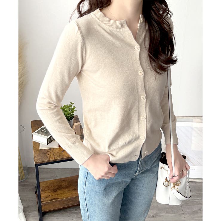 クルーネックボタン長袖ニットカーディガン きれいめ 無地 | Amulet | 詳細画像10 