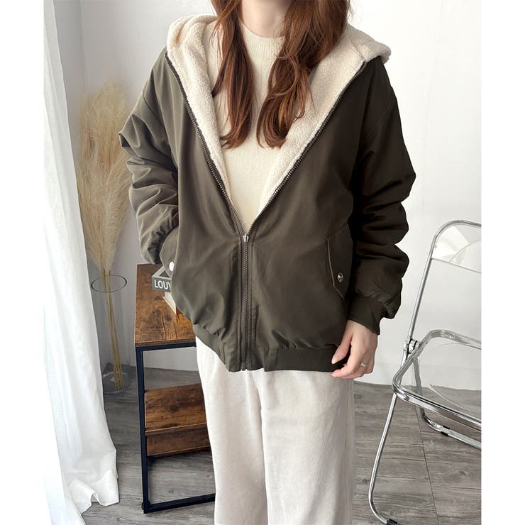 リバーシブルフード付きボアブルゾン レディース 秋冬 | Amulet | 詳細画像3 