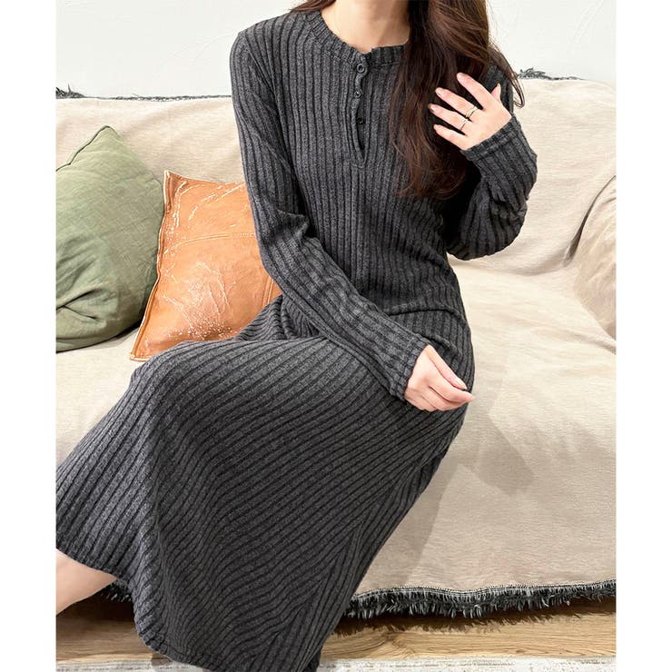 リブニットリラクシーロングワンピース 体型カバー 秋冬 | Amulet | 詳細画像24 