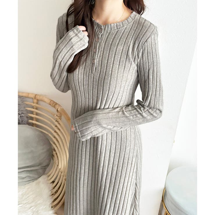 グレー | リブニットリラクシーロングワンピース 体型カバー 秋冬 | Amulet