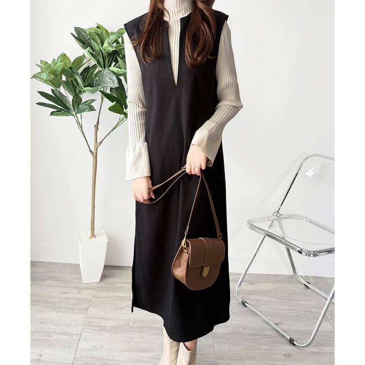 ブラック | ナチュラルキーネックジャンパースカート 体型カバー ロングワンピース | Amulet