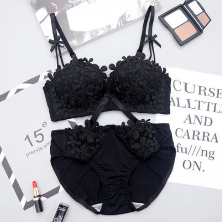 下着 ランダム刺繍フラワー ノンワイヤーブラ＆ショーツセット[品番