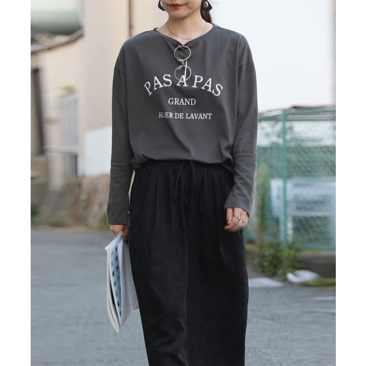 チャコール | 袖スリットがかわいいプリントtシャツ トップス きれいめ | and it 