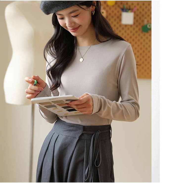 ロンT Tシャツ 着やせ 長袖プルオーバー 無地 韓国ファッション | And Kawaii | 詳細画像16 