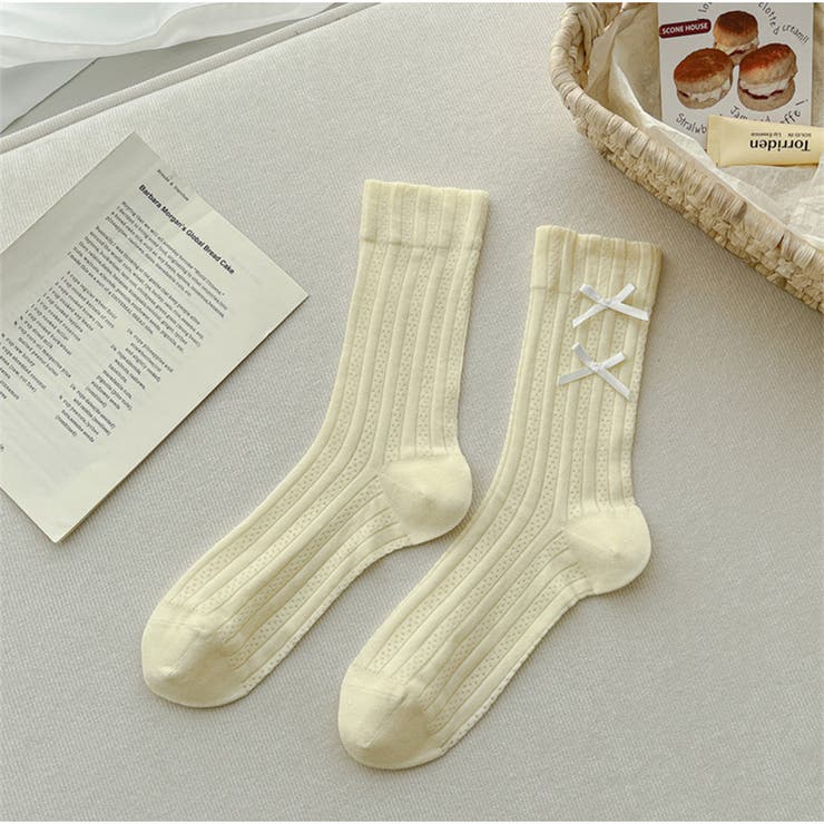 イエロー | リブ編みソックス リボン付き ガーリー可愛いミドル丈靴下 | And Kawaii