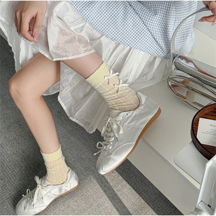 リブ編みソックス リボン付き ガーリー可愛いミドル丈靴下 | And Kawaii | 詳細画像4 