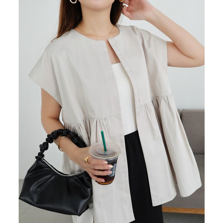 グレイッシュアイボリー | ペプラム ジレ レディース | andme