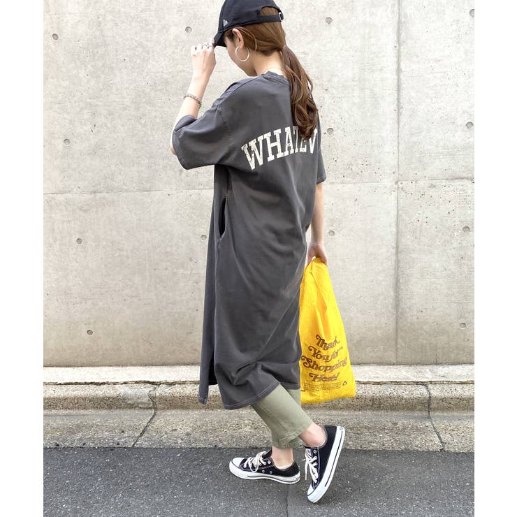 スミクロ | ピグメント加工 バックかすれロゴプリント Tシャツワンピース | andme