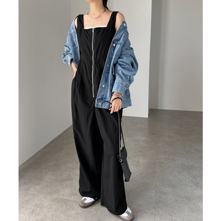 ブラック | フロントジップ スクエアネック ワイド | andme