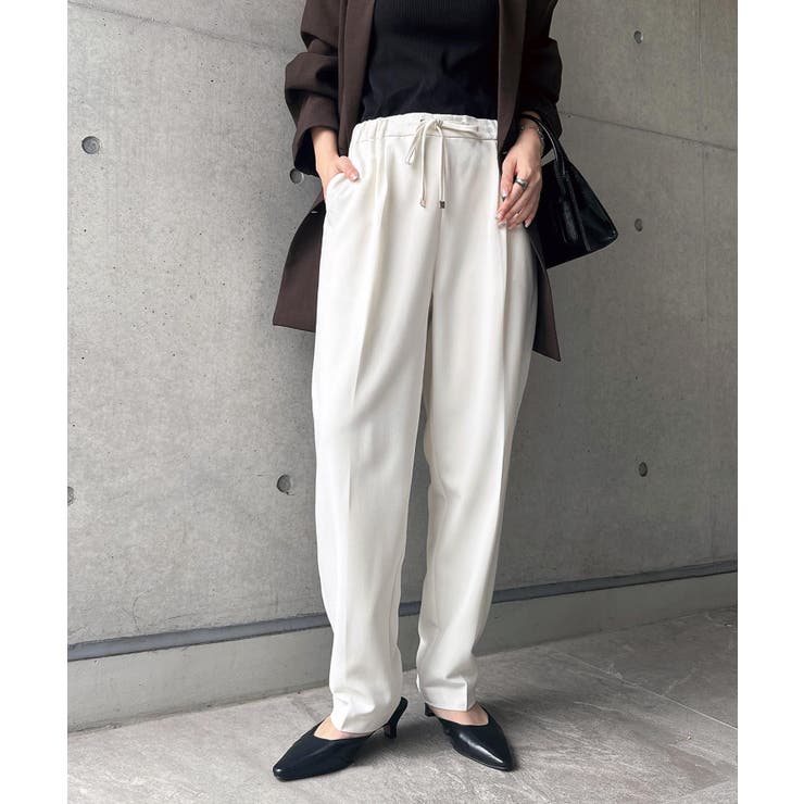 美品　ADORE アドーア テクノベンタイルテーパードパンツ　ドロスト 美品 ADORE(アドーア) テクノベンタイルテーパードパンツ