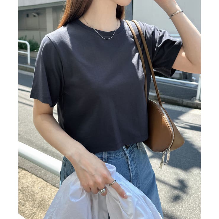 ネイビー