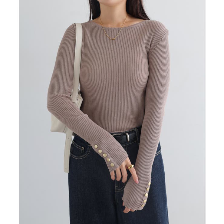 グレージュ | ゴールドボタン付き リブニット トップス | andme