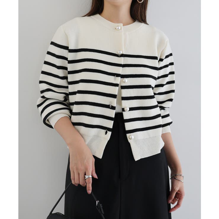 オフホワイト×ブラック | パールボタン 長袖 ニット | andme