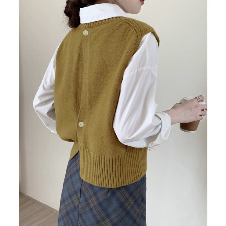ケーブル編み ニットベスト バックボタン | SUNSHINE CLOSET | 詳細画像17 