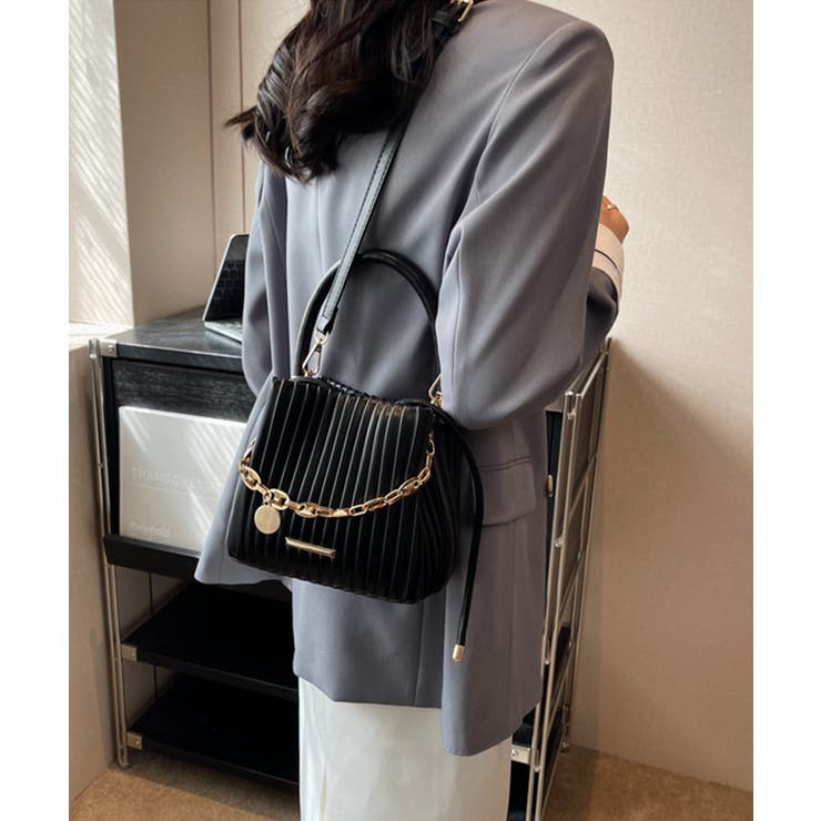 プリーツショルダーバッグ チェーン装飾 | SUNSHINE CLOSET | 詳細画像2 