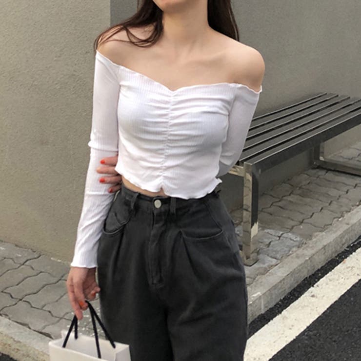 ⭐︎人気アイテム⭐︎シールームリン オフショルダー黒トップス SeaRoomlynn（オフショルダー ・ ニット/セーター）のフリマ