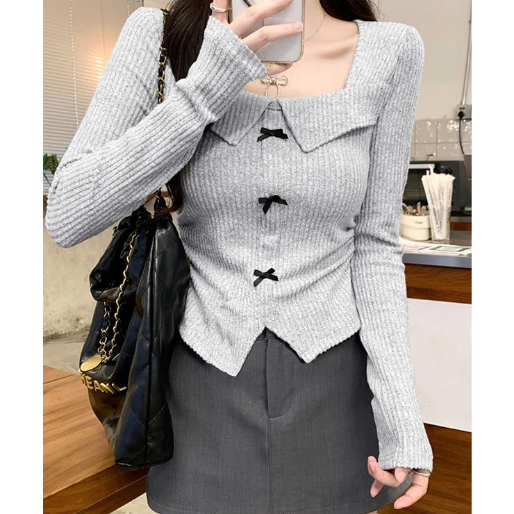 新品未使用　self portrait ビジュー　リボントップス SELF-PORTRAIT >> クリスタルリボンビジュートップス ブラウス