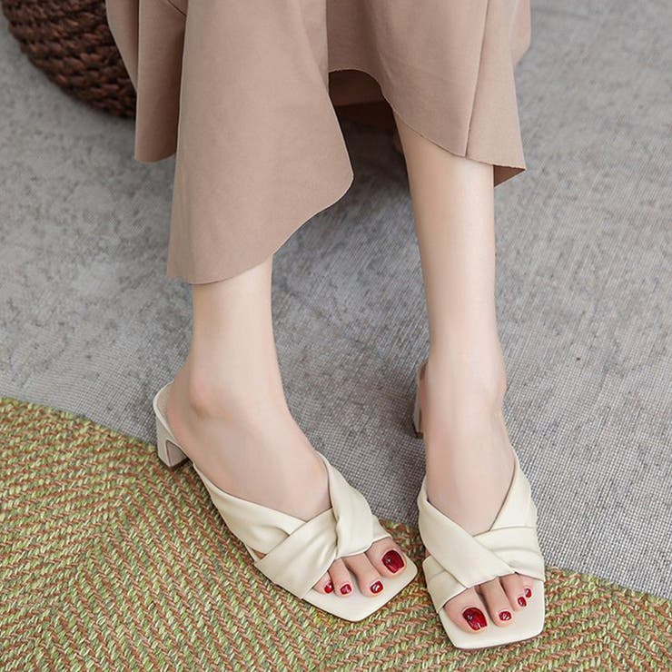 アイボリー | セットバックヒール サンダル レディース | SUNSHINE CLOSET
