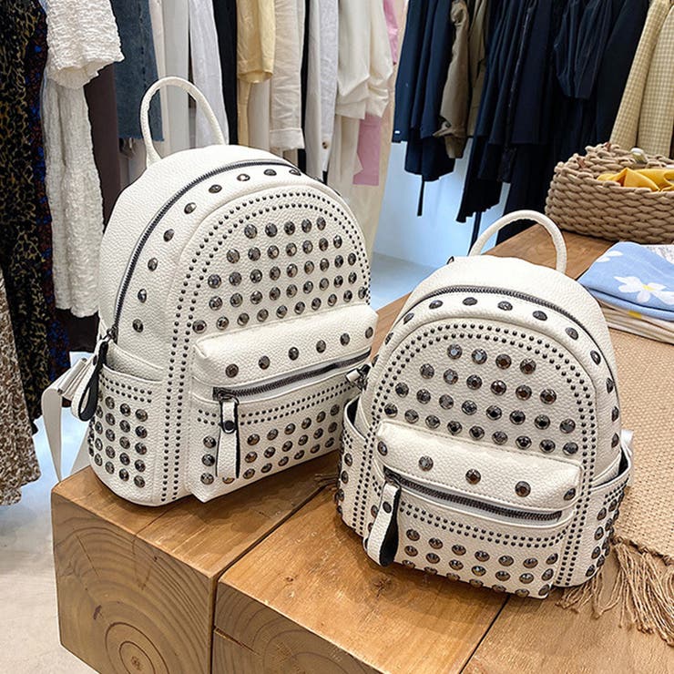 希少 良品】ASH レザー リュック スタッズ ホワイト系 バッグ