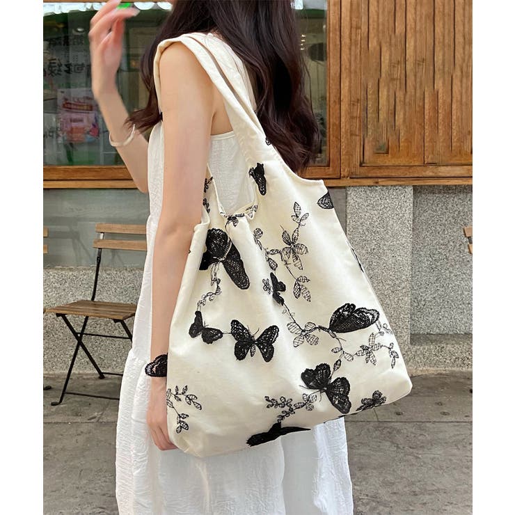 蝶モチーフトートバッグ大容量肩掛けバッグ | SUNSHINE CLOSET | 詳細画像4 