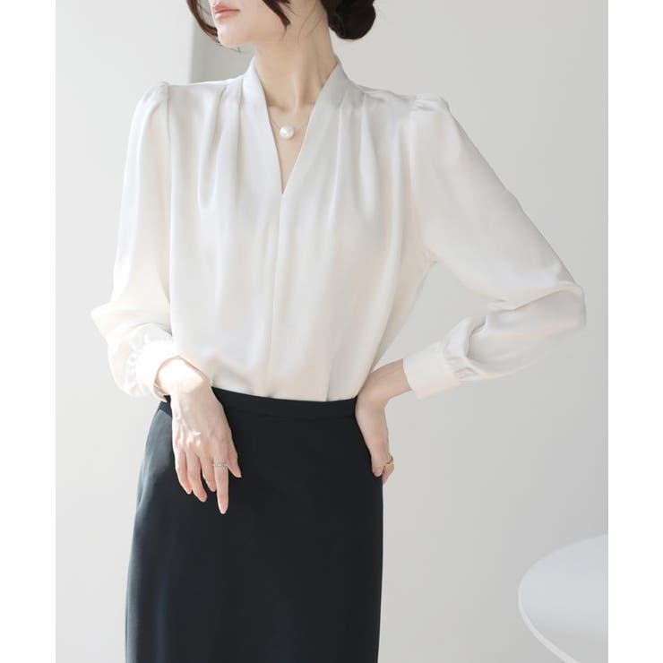 サテン風シャツブラウス Vネックトップス | SUNSHINE CLOSET | 詳細画像5 