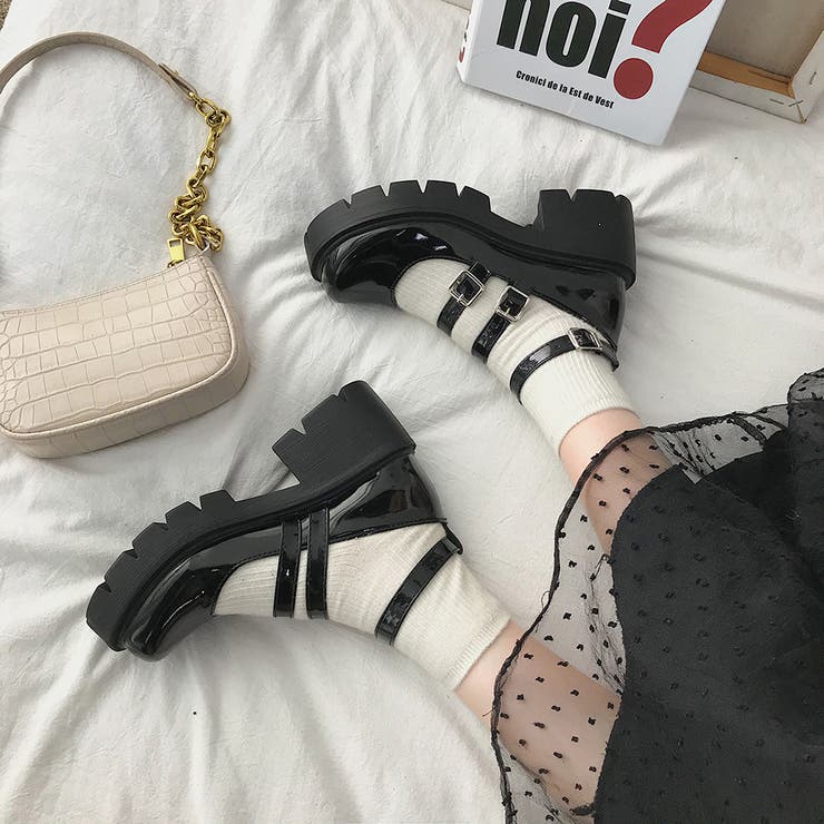 完売⭐︎DIANTE ブラック ローファー 厚底 レディース ローファー 厚底 PUレザー ポインテッドトゥ 無地