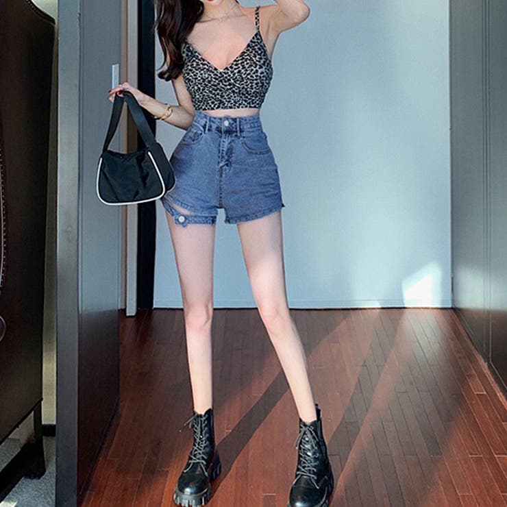 【CHANEL】COCO BEACH ココビーチ デニムショートパンツ 25今期35万百貨店購入美品CHANEL シャネル デニムショートパンツ