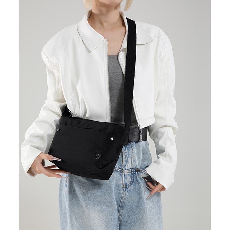 ミニショルダーバッグ 軽量斜めがけバッグ[品番：AGCW0006895