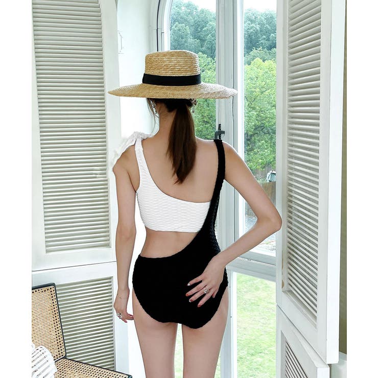 モノトーンリボンショルダーワンピース水着 | SUNSHINE CLOSET | 詳細画像9 