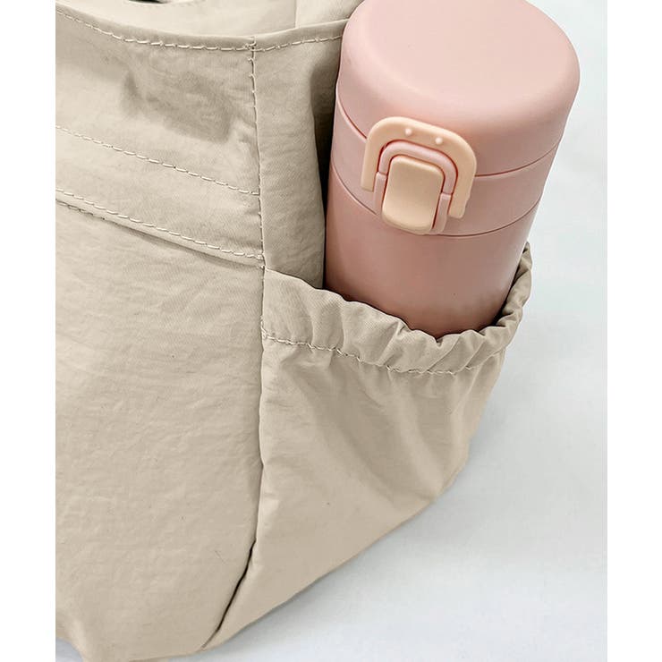 ショルダーバッグ 大容量 軽量 ナイロン[品番：AGCW0005988]｜SUNSHINE