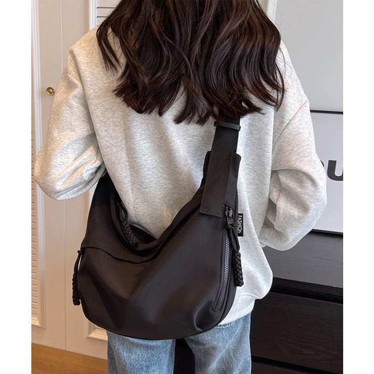 ショルダーバッグ ナイロン 多収納 無地 | SUNSHINE CLOSET | 詳細画像1 